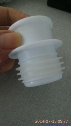 临沂双丰橡塑制品工厂直销8P暖品塞 无毒无味，PP塑料材质，产品图片大全
